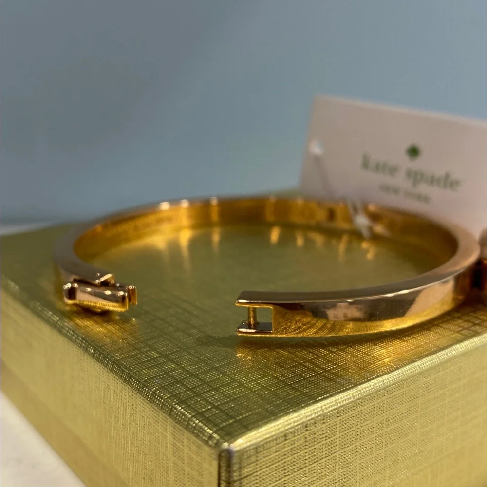 Kate Spade Pave Bow Bangle Bracelet Gold Toned Crystal Bow Charm - Picture 4 of 9